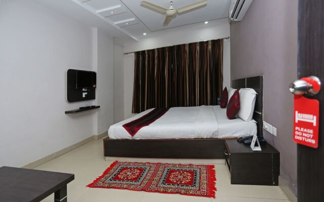 OYO 6076 Subudhi's Inn