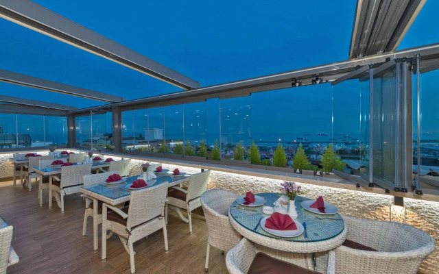 Selenay Hotel