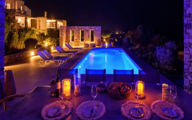 Antiparos Luxury Villas