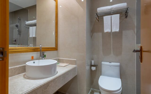 Vienna International Hotel (Huizhou Xinyu Government Square)