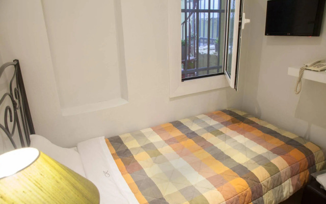 Kimon Athens Hotel