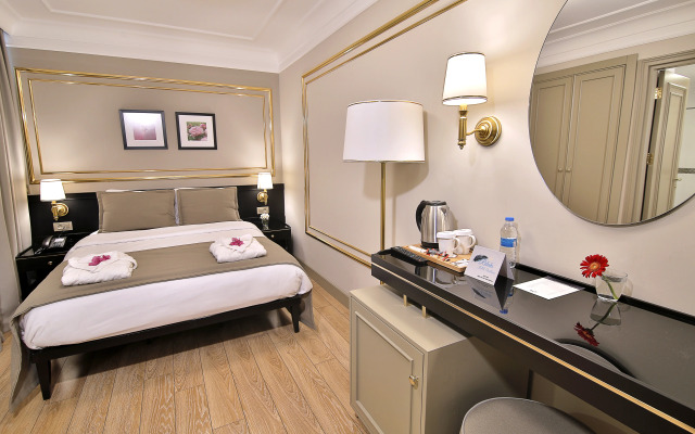 Reo Hotel & Spa