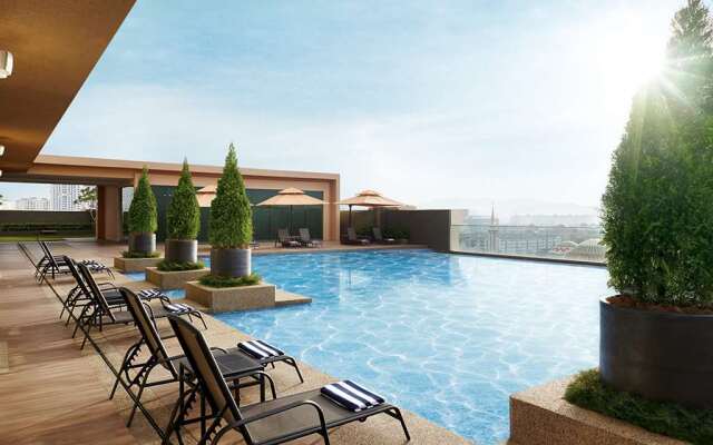 W Studio Resort Suites at Pyramid Tower