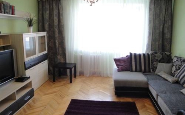 Апартаменты «7 Квадратов Промышленная 23»