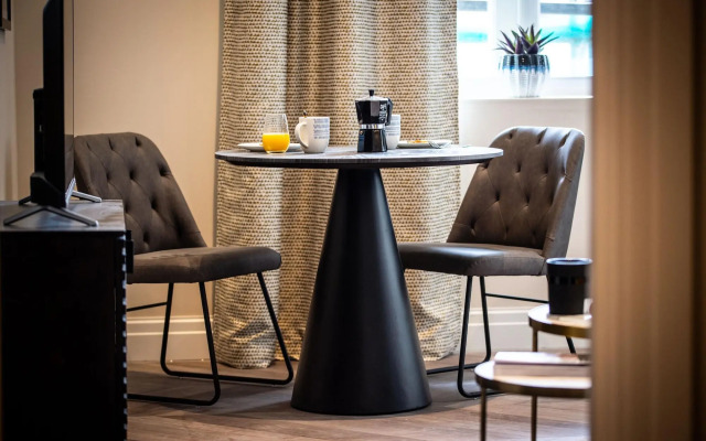 The Gresham Aparthotel