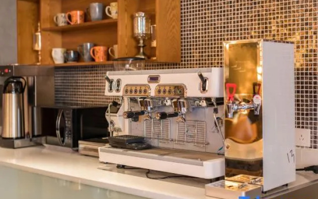 James Joyce Coffetel (Beijing Shahe Metro Station)