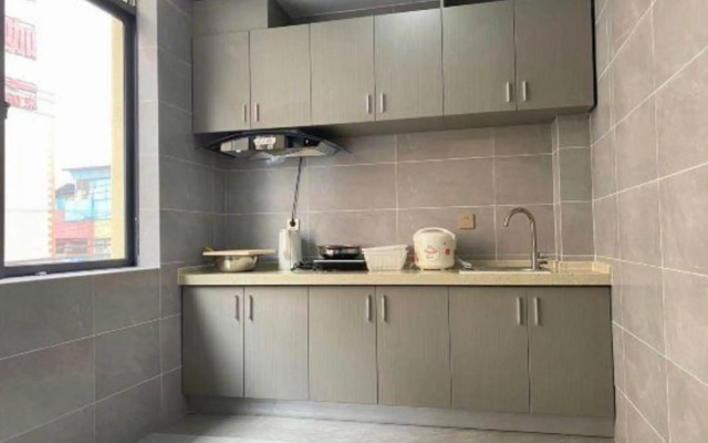 Kunming Haolong Business Hotel