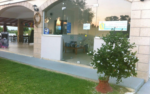 Mediterranean Hotel & Apartments