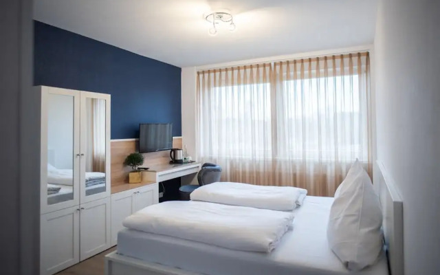 Hotel Leo