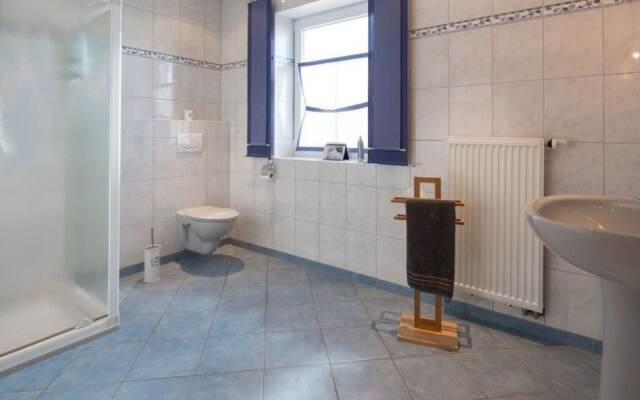 Country House at the Lighthouse