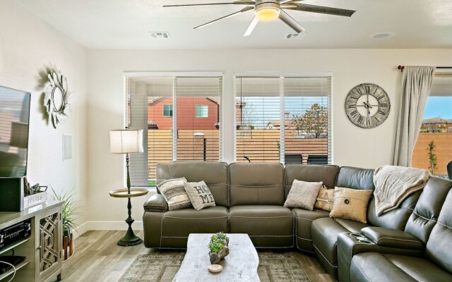 Blooming Cactus by RedAwning