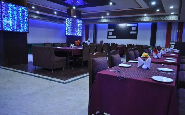 Starihotels Cantt Varanasi