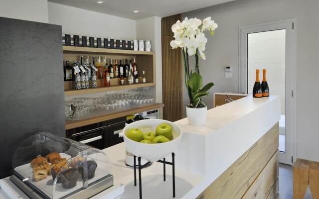 Domu Simius Hotel  Guest House