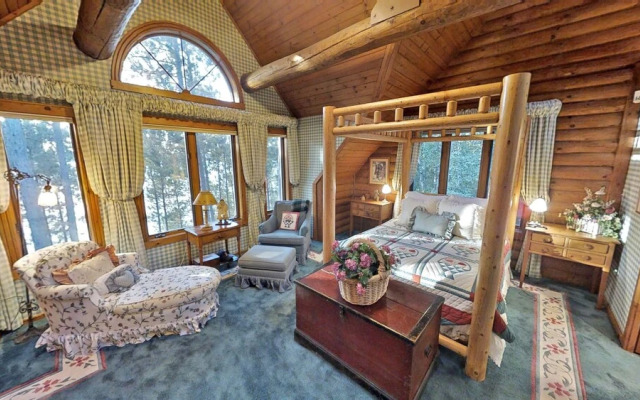 Big Trout Lake Lodge