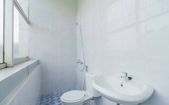 RedDoorz @ Helvetia Medan 2