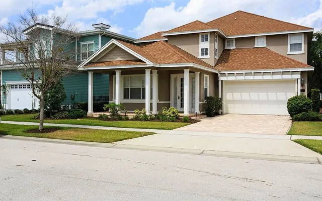 RVH_002 The Sunshine House