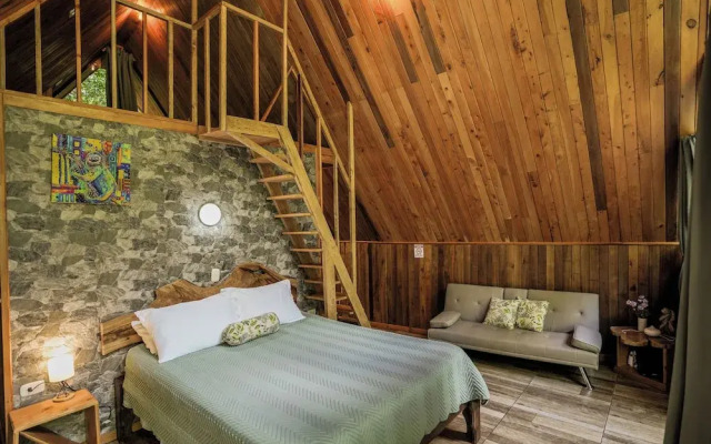 Tityra Lodge