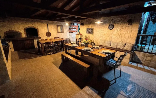 Ani - With Pool and hot tub - SA1 Zapadni