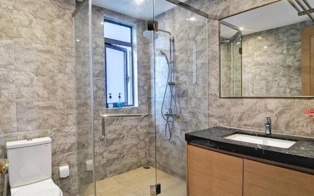 Yussy 4Bedroom Condo at R&F Princess Cove