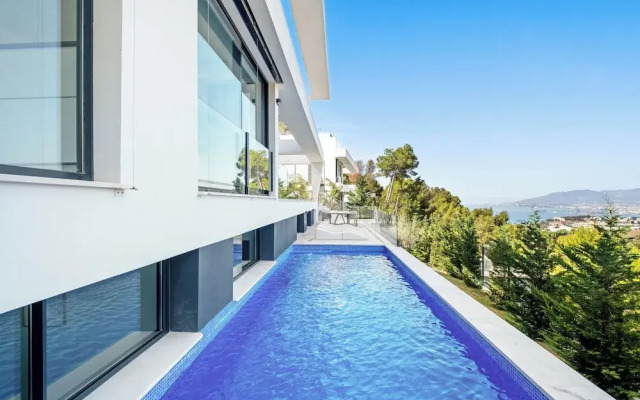 Villas Pinares de San Antón, Saltwater pool, Sea, City, Mountain Views