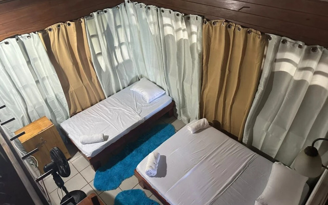 Pirate Drake Beach Hostel