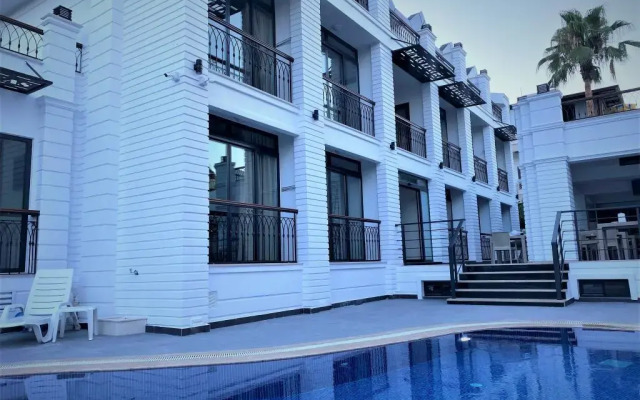 Miyas Luxury Hotel