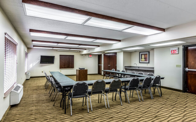 Comfort Inn Grand Rapids Airport