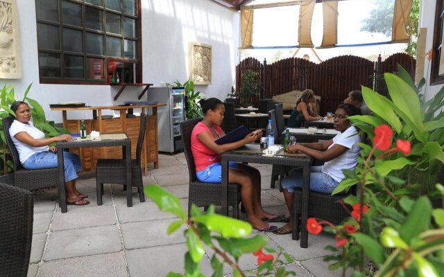 La Digue Self Catering