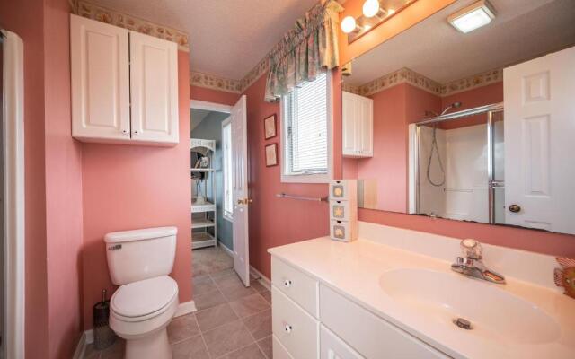 Sound Bite by Oak Island Accommodations