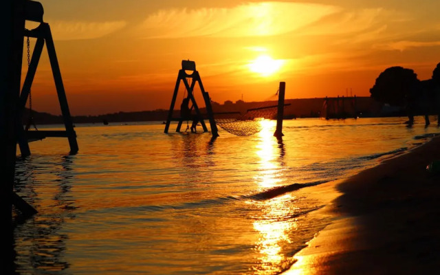 Yaman Beach Hotel