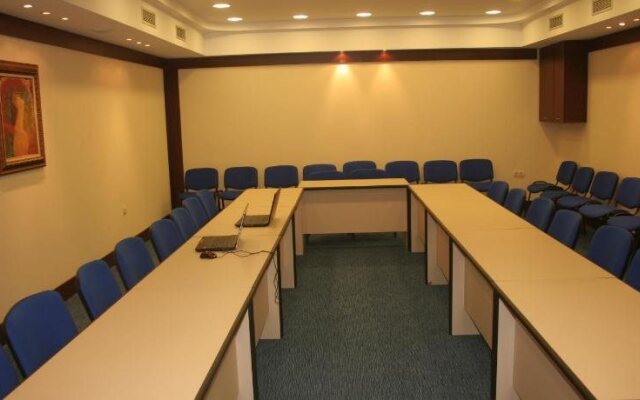 Aparthotel VRIS