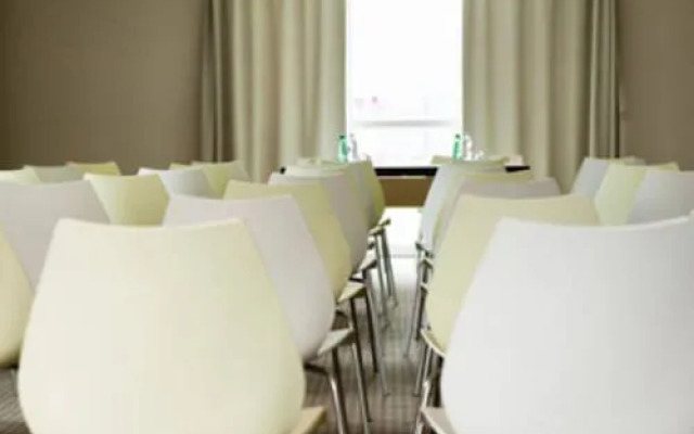 Hôtel Sovereign Saint-Ouen