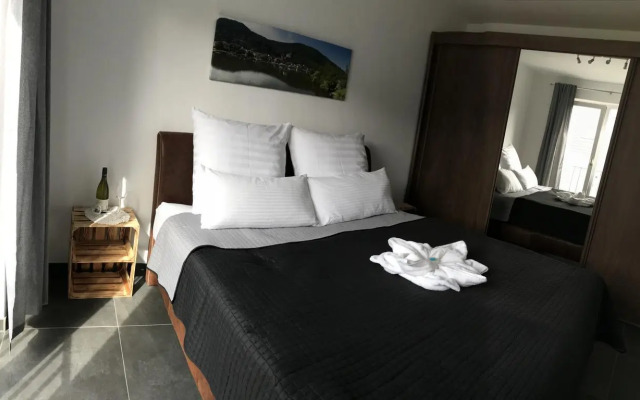 Main Boarding House