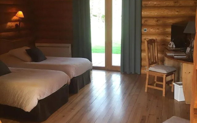 Logis Hôtel-Restaurant Domaine de Montecristo et Gîte l'Évasion Dantès