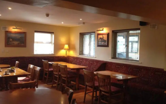 Countrywide Inns - Brannigans Glendine Inn