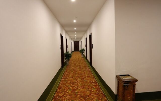 GreenTree Inn Shangrao Yushan County Boshi Avenue Hotel
