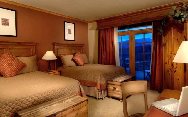 The Lodge & Spa at Cordillera