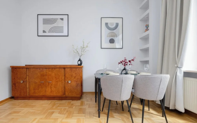 Apartment Filtry With Parking by Renters
