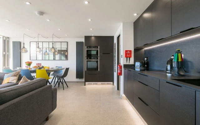 Louies Loft
