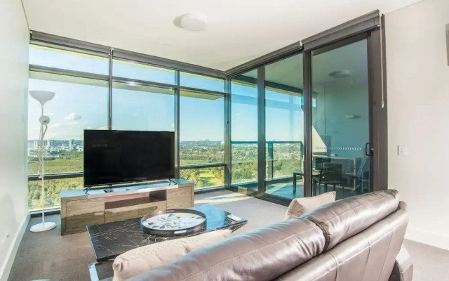2bed1bath High-end APT at Olympic Parkviews+p