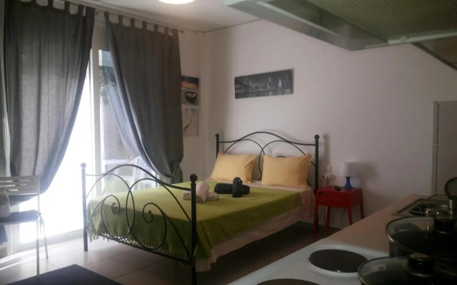 Holiday And Business Home