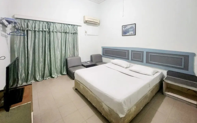 RedDoorz Syariah Near Pelabuhan Sri Bintan Pura Tanjungpinang