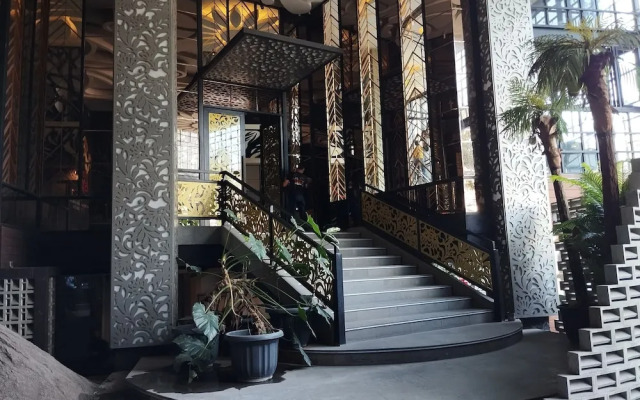 Avery De’Grand City Hotel Bandung