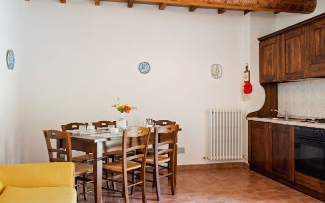 Scenic Holiday Home in Torgiano With Swimming Pool