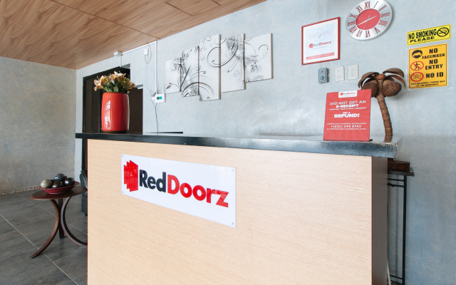RedDoorz near Christ the King Medical Center