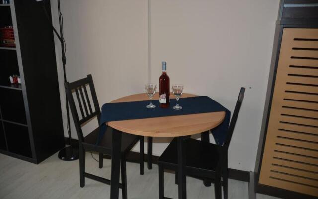 Modern apartment, 5΄ walk from central metro station