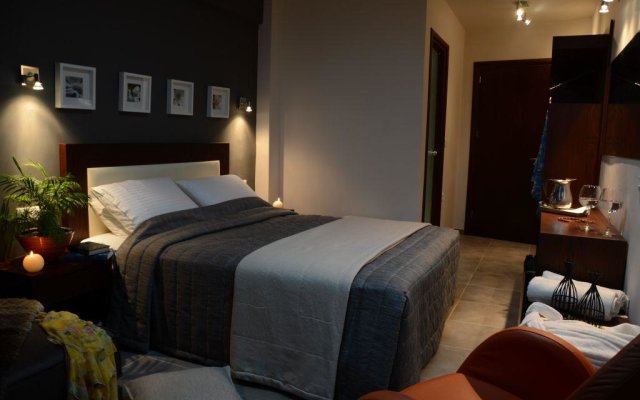 Amphitryon Boutique Hotel