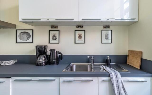 06E - Le Cool & Cosy-T2 climatisé au cœur du vieux Nice