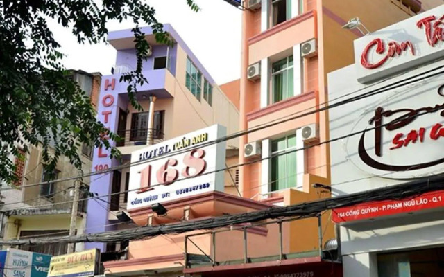 Janus Hotel