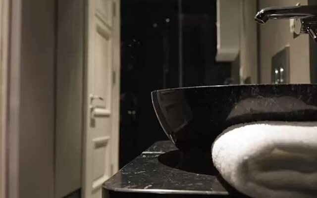 Frida Suites and Aparts